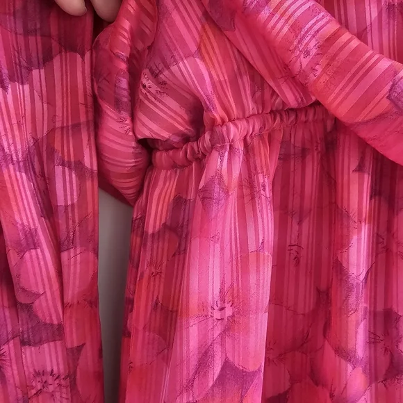 Vintage Umba for Parnes Feinstein Pink Floral Iconic 70s Dress, Size Medium - Picture 7 of 14